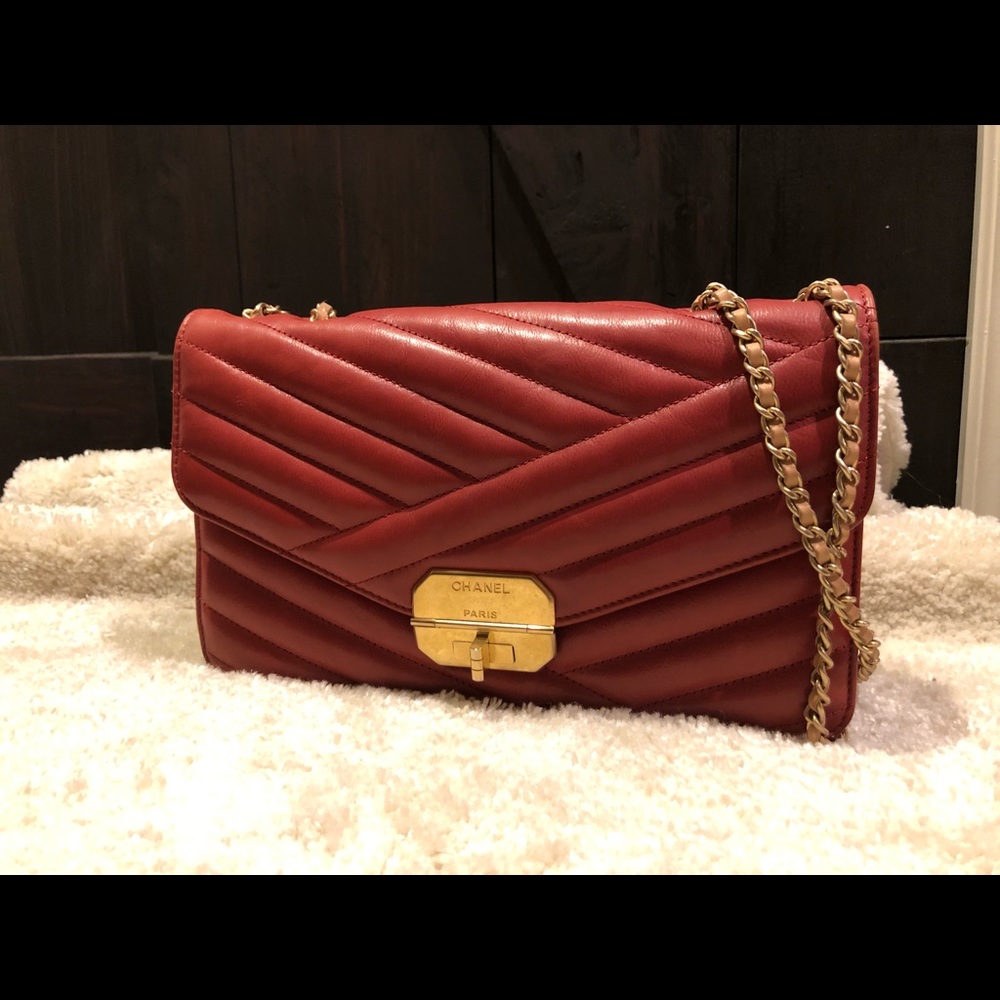 Chanel Chevron Quilted Flap Bag Lambskin